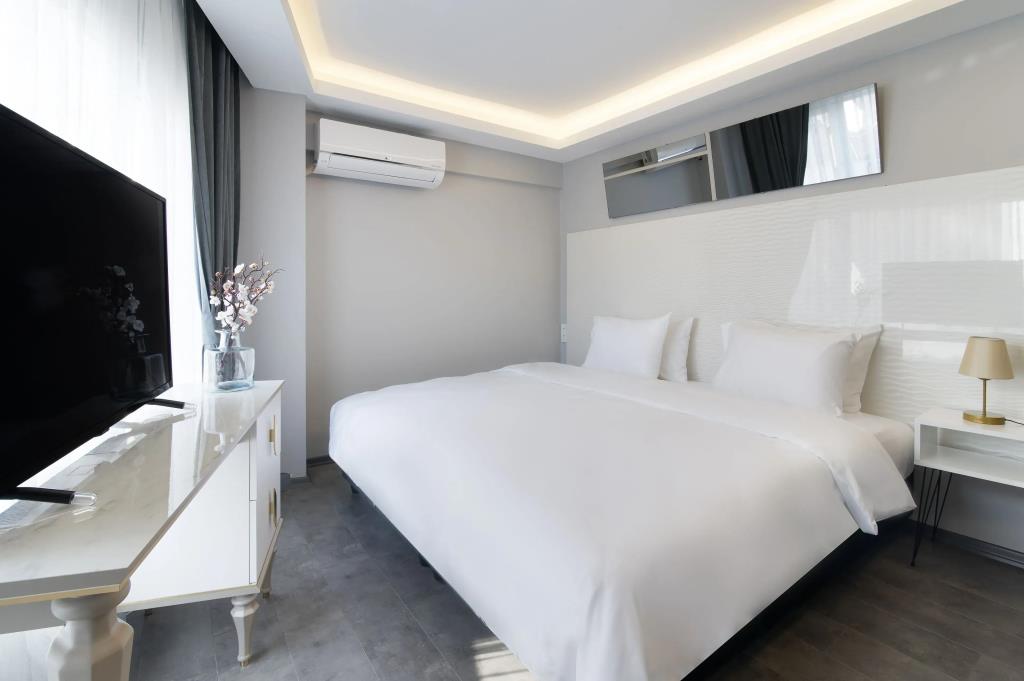 Via C?ragan Hotel 0*