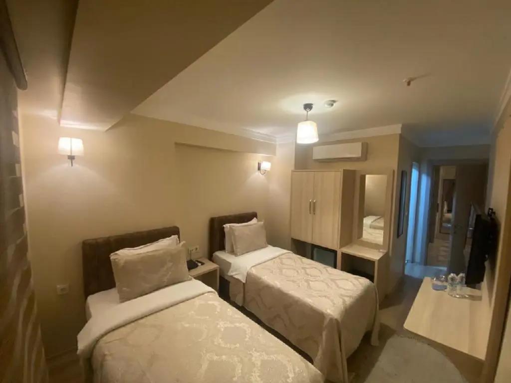 Mavirem Hotel 0*