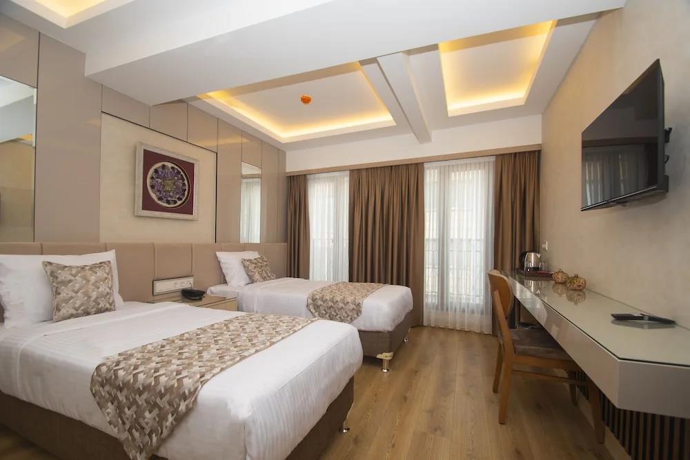 Vera Life Hotel 0*