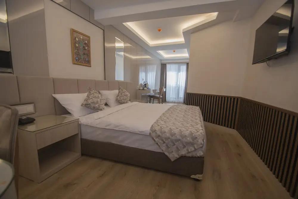 Vera Life Hotel 0*