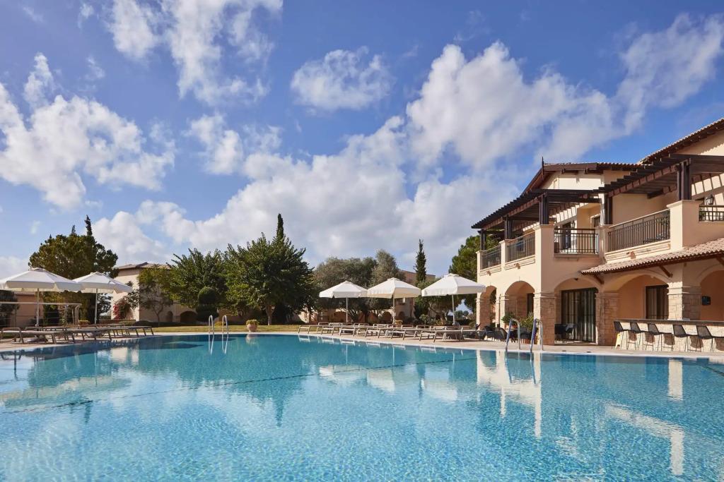 Aphrodite Hills Hotel by Atlantica 5*
