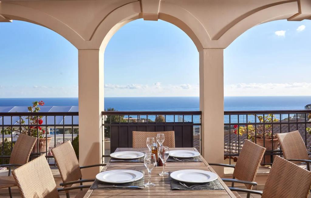 Aphrodite Hills Hotel by Atlantica 5*