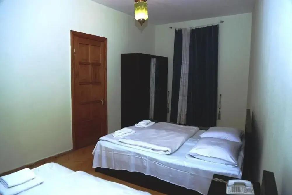 Hotel Center 2*