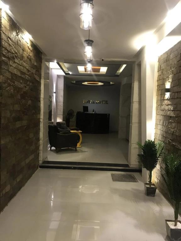 royal hotel 2*