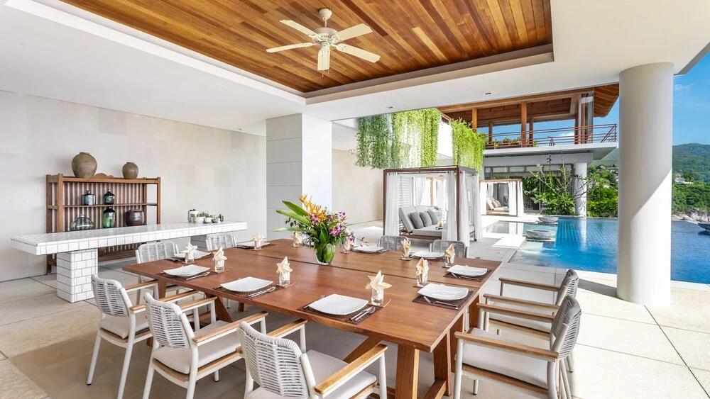 Villa Chelay - Luxury Waterfront Villa 0*