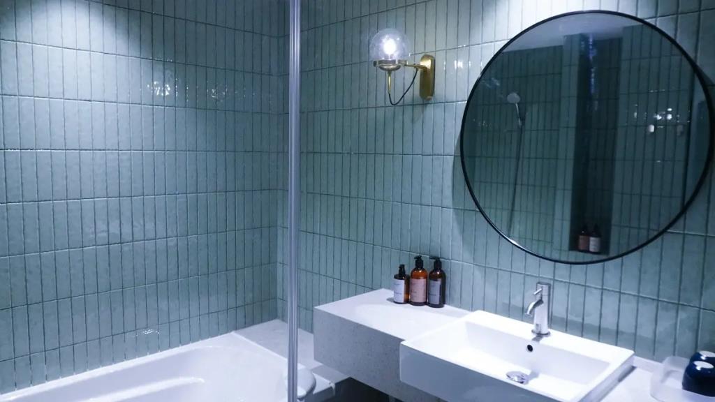 Karaarom Hotel 4*