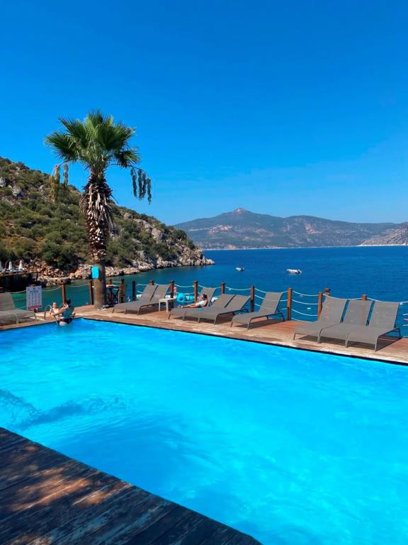 Kalkan Beach Park Hotel 0*