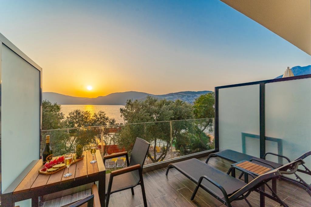 Kalkan Beach Park Hotel 0*