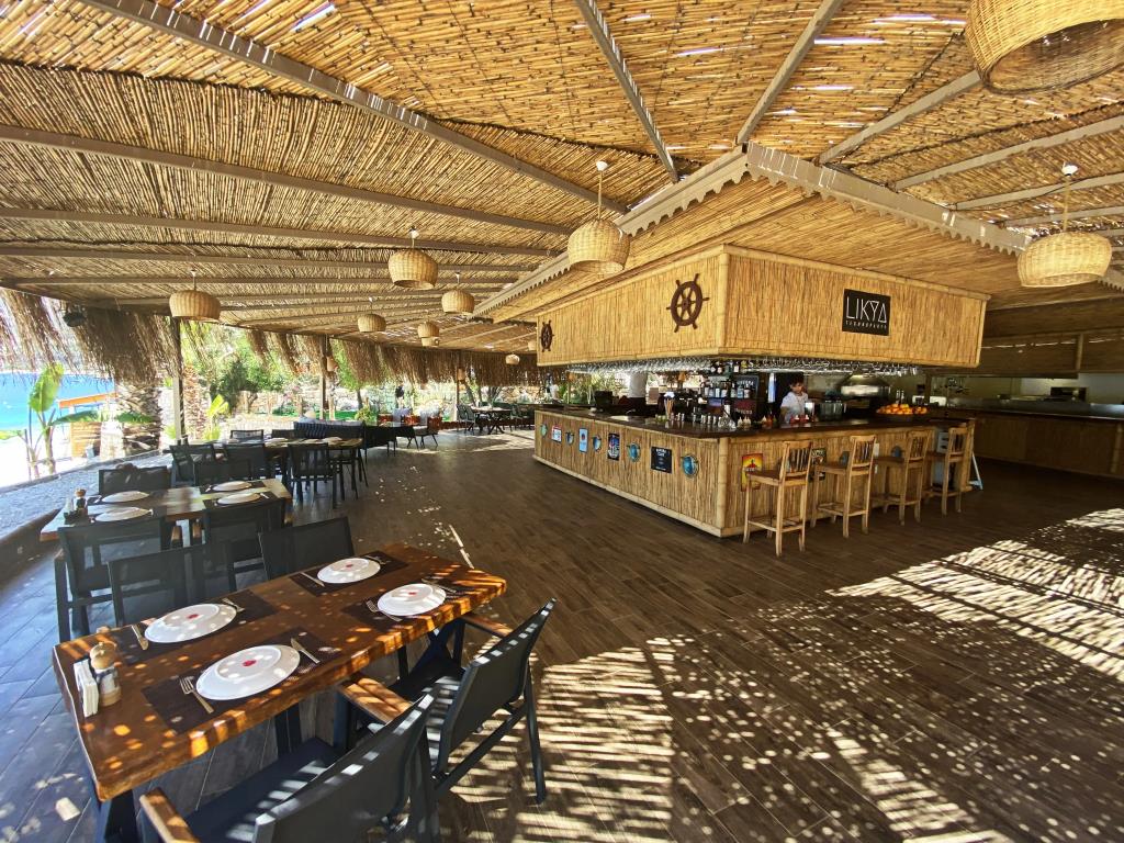 Kalkan Beach Park Hotel 0*
