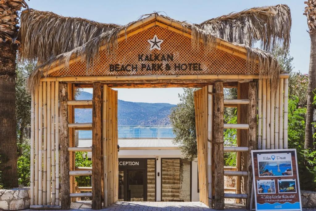 Kalkan Beach Park Hotel 0*
