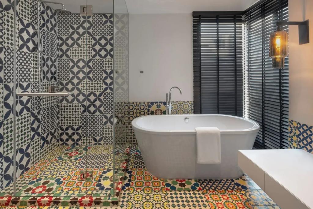 Passa Hotel Bangkok 4*