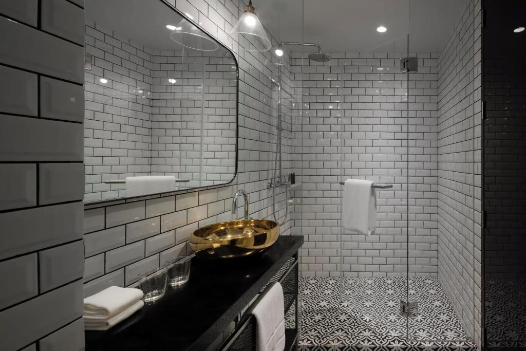 Passa Hotel Bangkok 4*