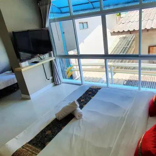 Lenny's Hotels 2*