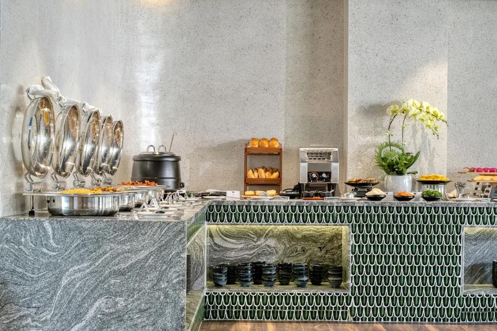The Almin Hotel 3*