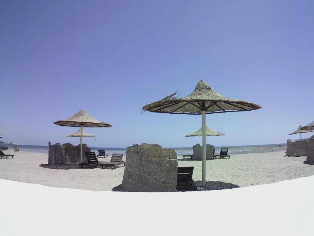Dolphin Continental Hotel 3*
