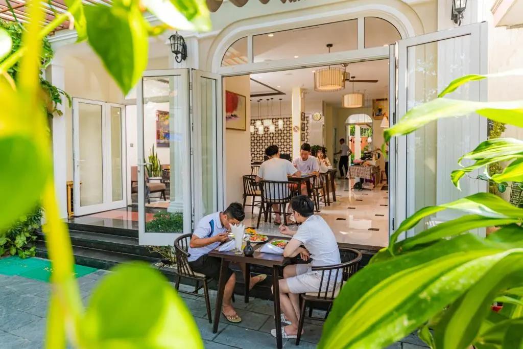 Hoi An Merrily De Art Hotel 3*