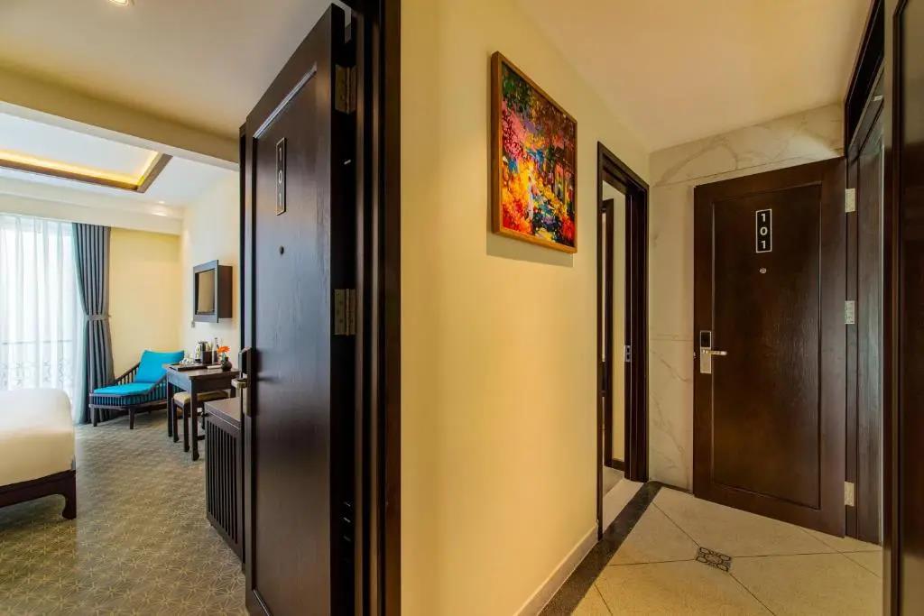 Hoi An Merrily De Art Hotel 3*