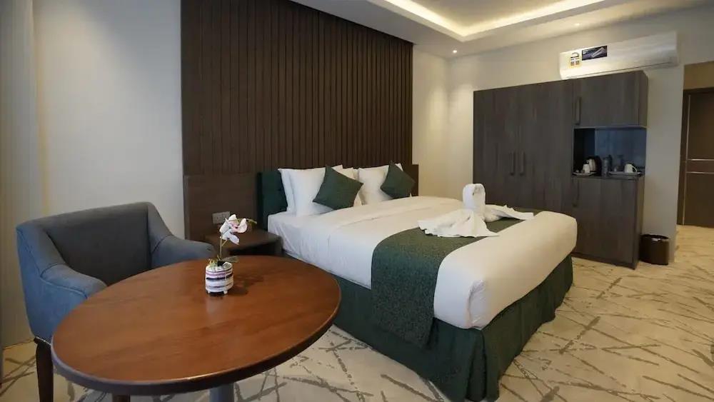 Green View Hotel 3*