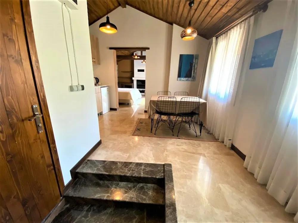 Guney Urla Suites 0*
