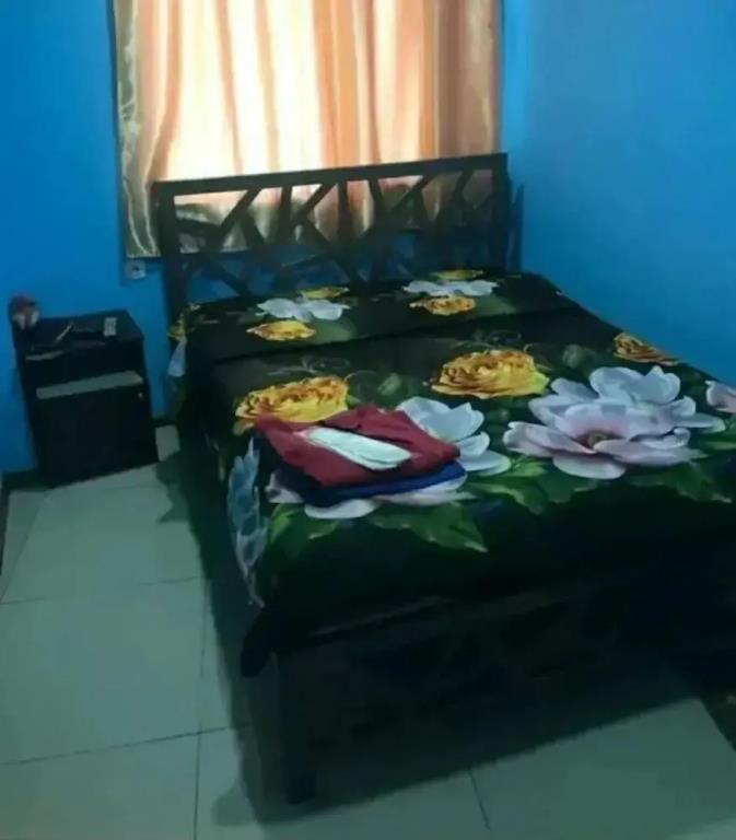 Admiral Isakov Hotel 2*