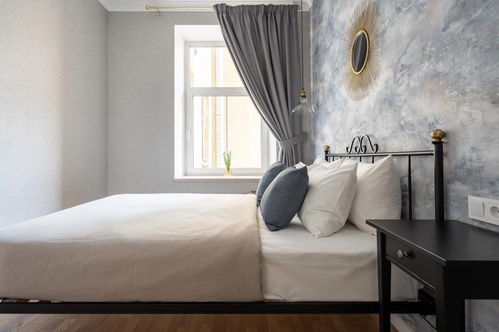 LetYourFlat Empire Apartments 0*