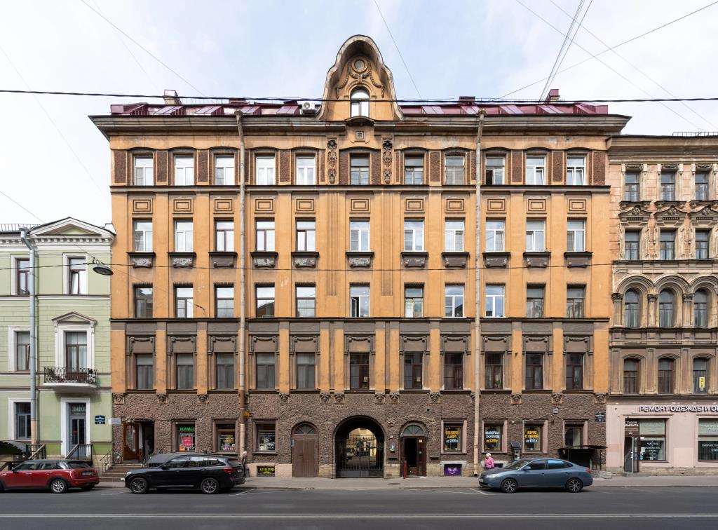 LetYourFlat Empire Apartments 0*