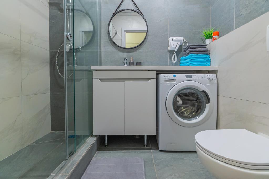 Apartment SalutApart 5 0*