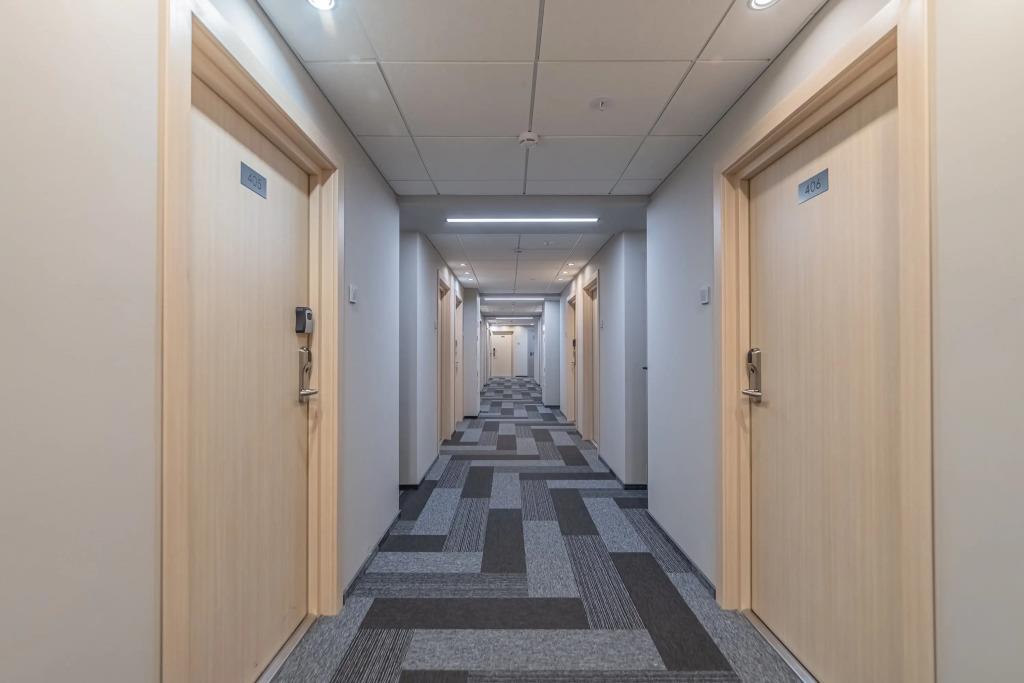 Apartment SalutApart 64 0*