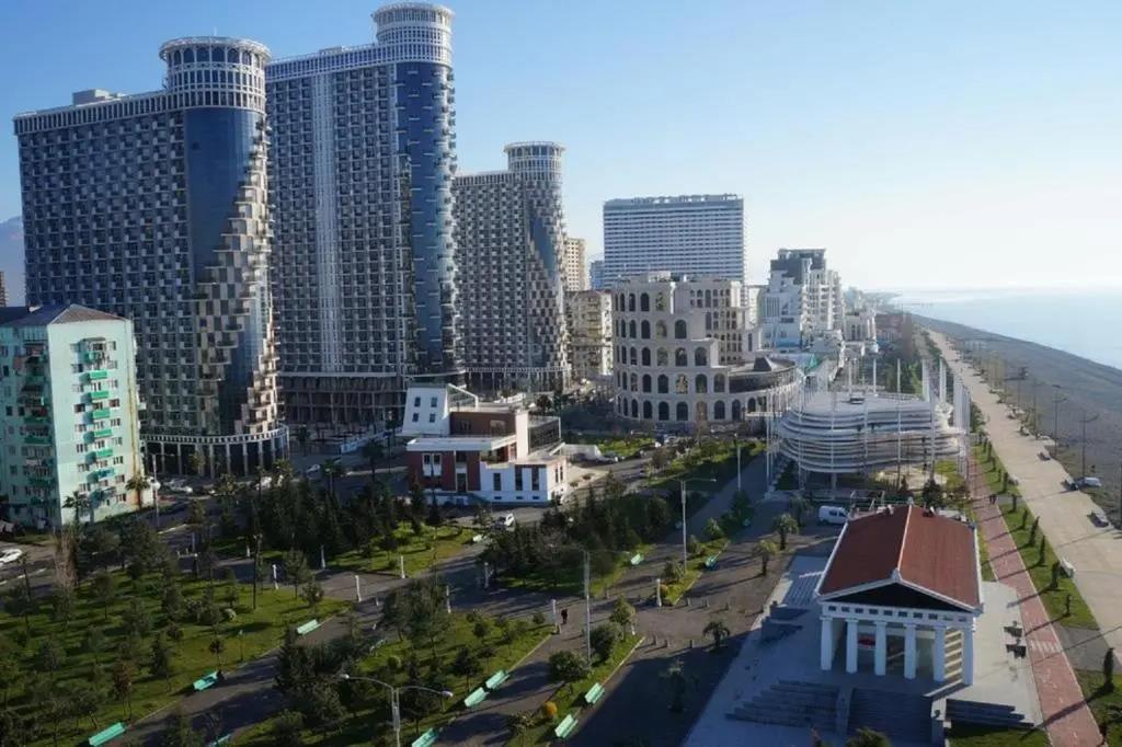 Apartment in Batumi 0*