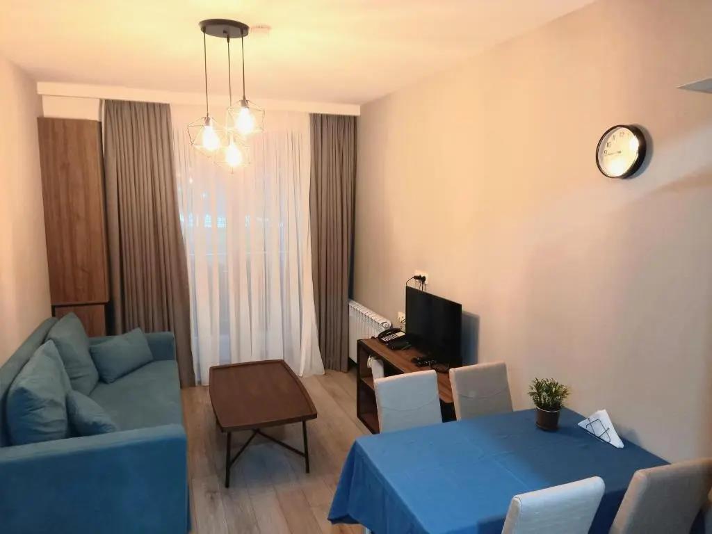 Bakuraini Crystal Loft 406 0*