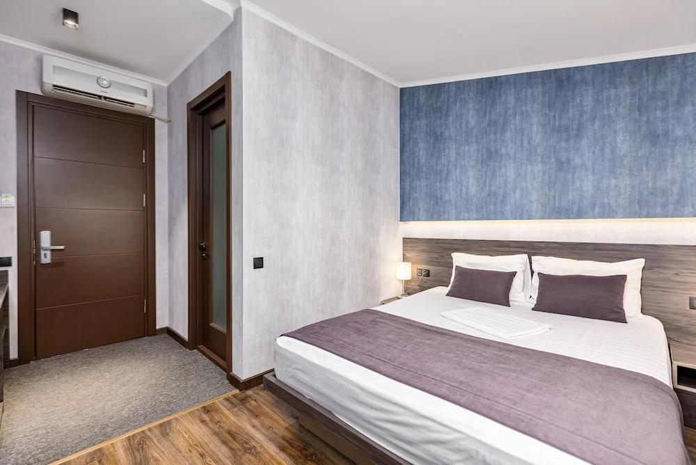 Kope Palace Hotel 3*