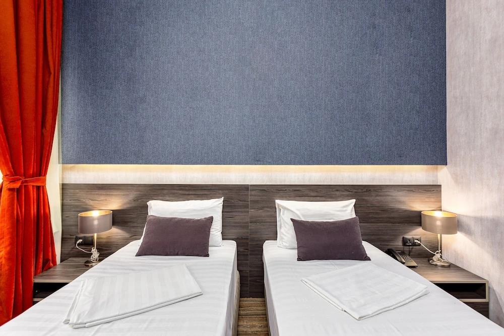 Kope Palace Hotel 3*