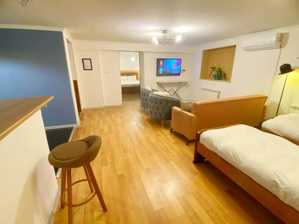 Orange Kutaisi Hotel 3*