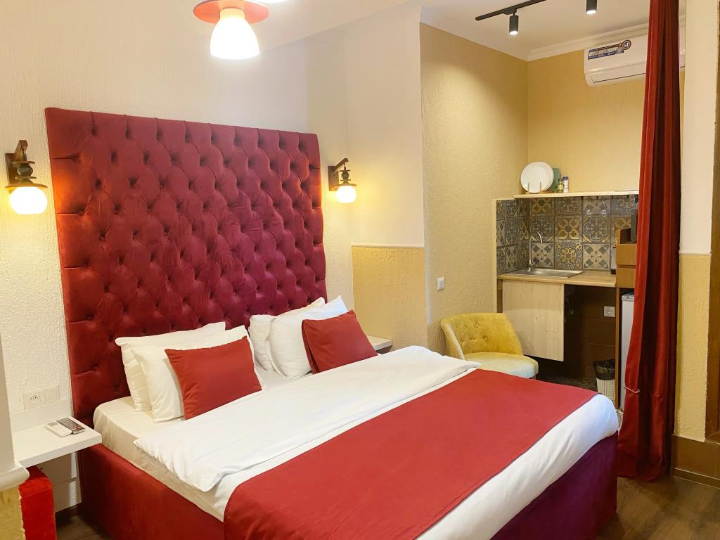 Orange Kutaisi Hotel 3*