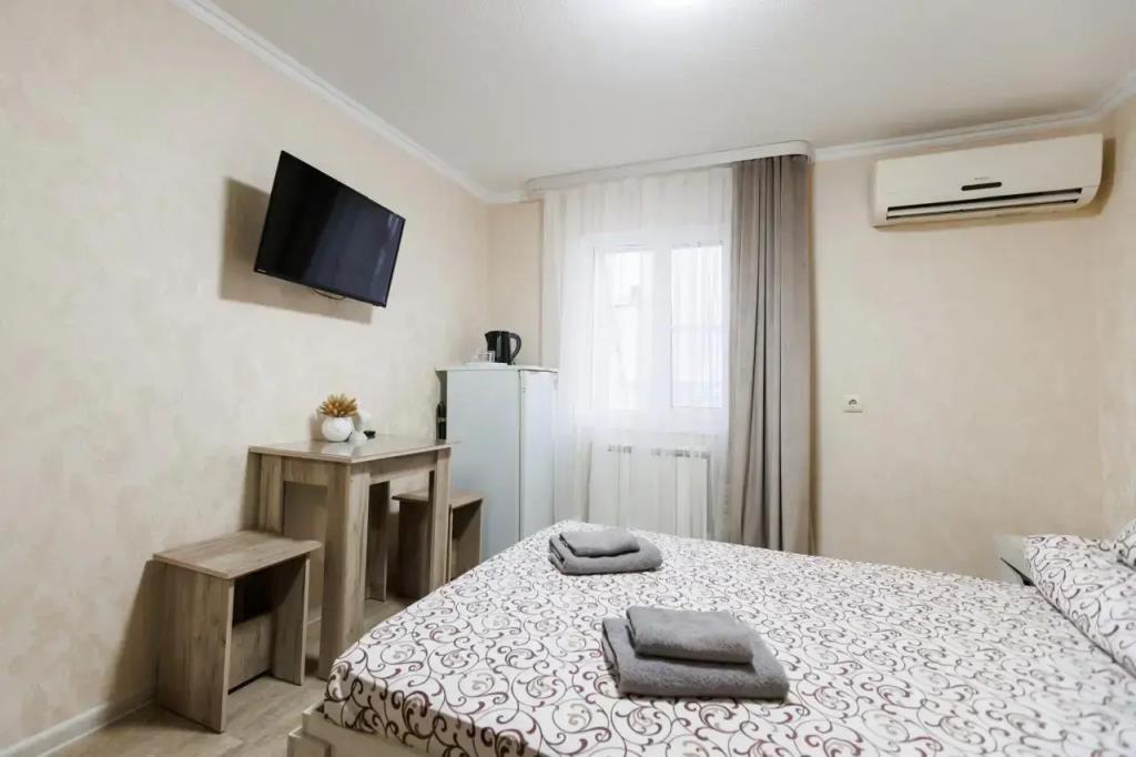 Lyuks Hotel 0*