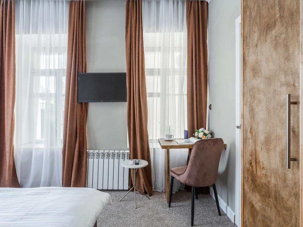 Tikhonov Hotel 3*