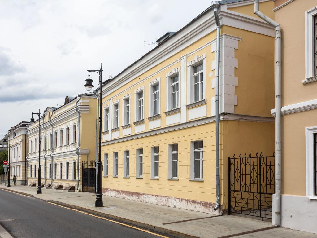 Tikhonov Hotel 3*