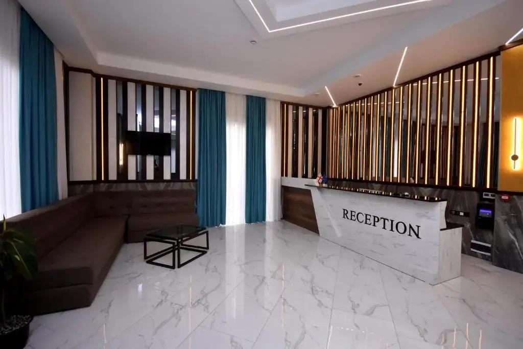 DADIANI Inn 3*
