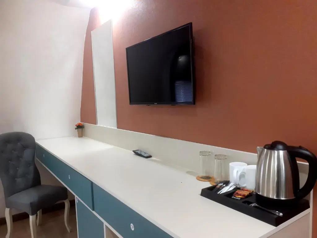 DADIANI Inn 3*
