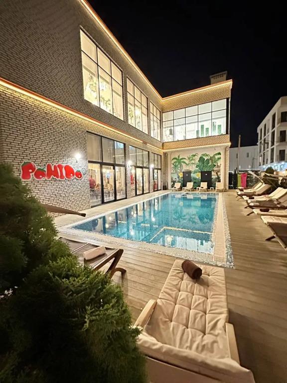 Pomido'r Hotel Boutique 4*