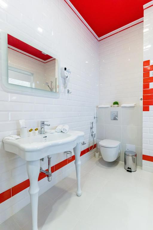 Pomido'r Hotel Boutique 4*