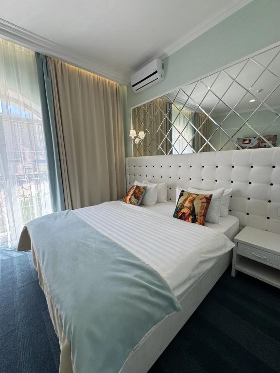 Pomido'r Hotel Boutique 4*