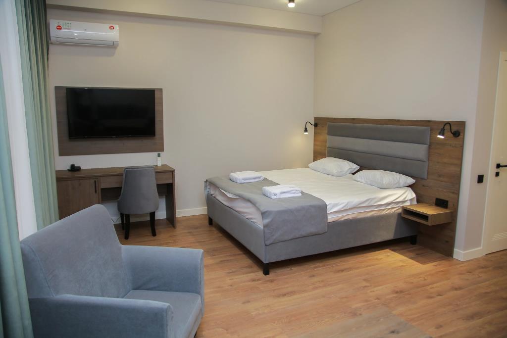 Buta Hotel 4*