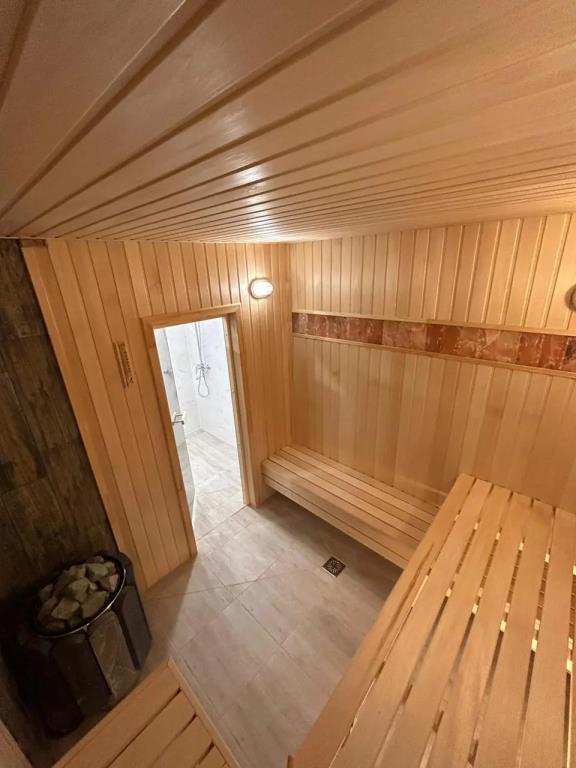 Kuray Hotel 3*