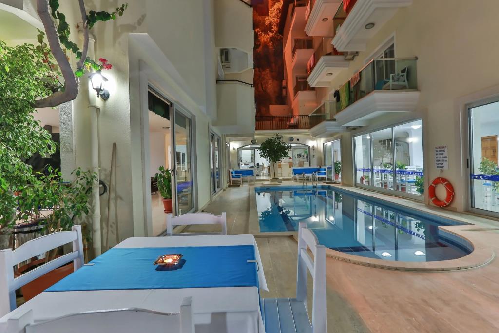 Belinda Hotel 0*