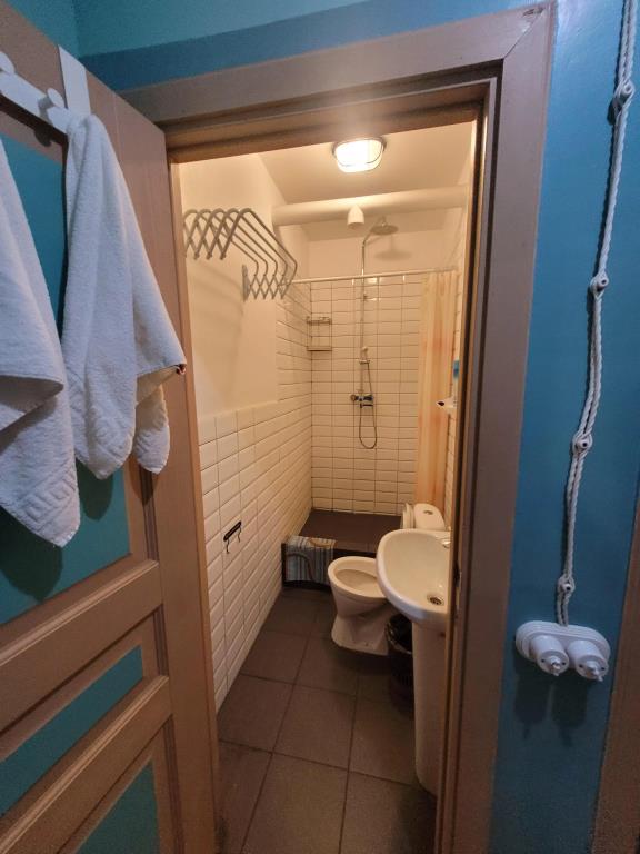 Hotel Pribrezhny 0*