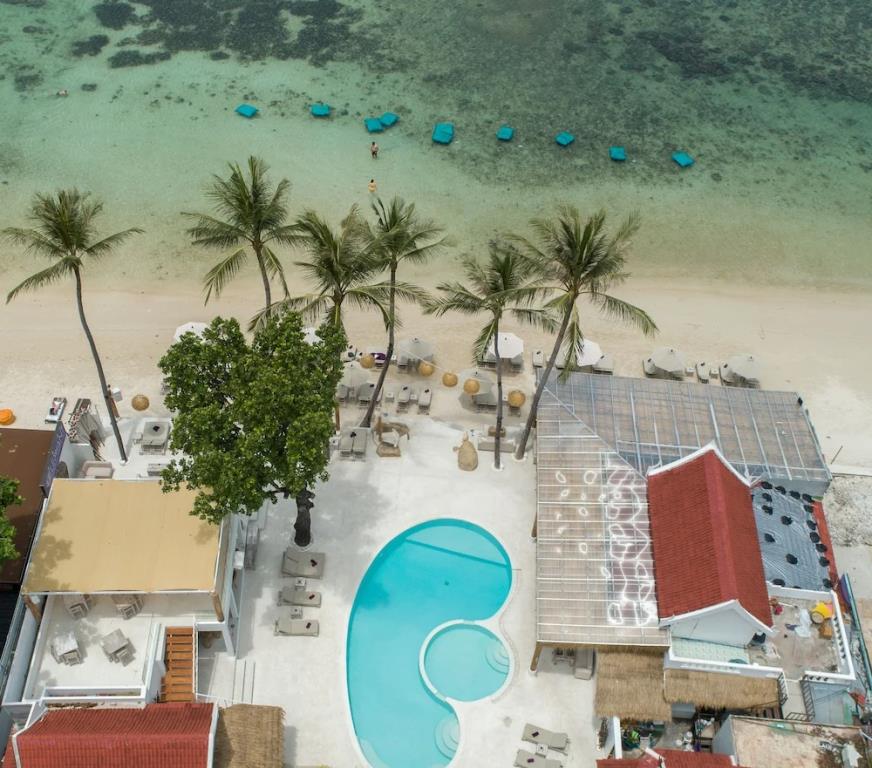 Elephant Beach Club & Resort Samui 4*