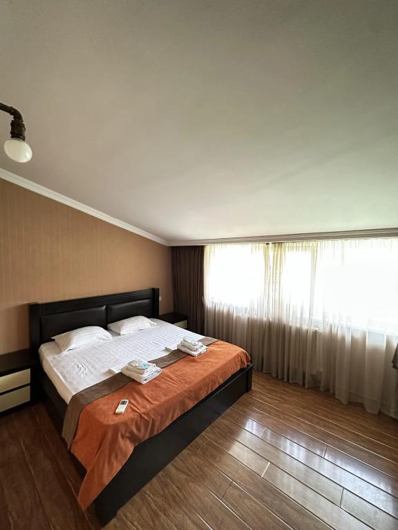 Hotel Piano 3*