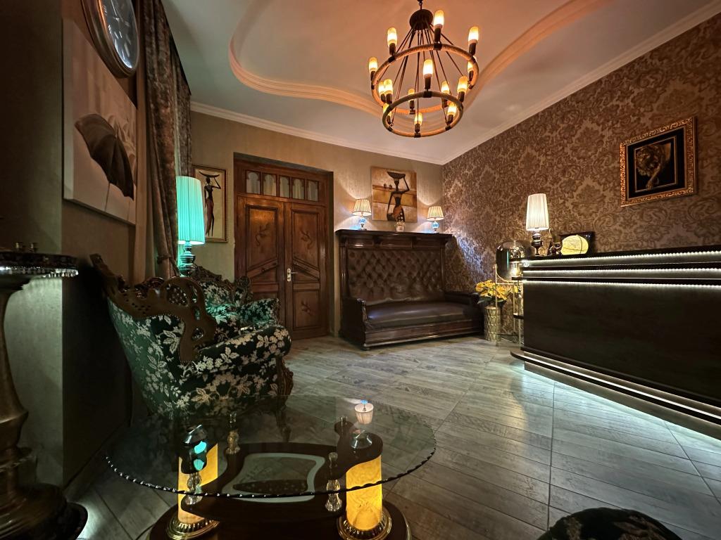 Hotel Piano 3*
