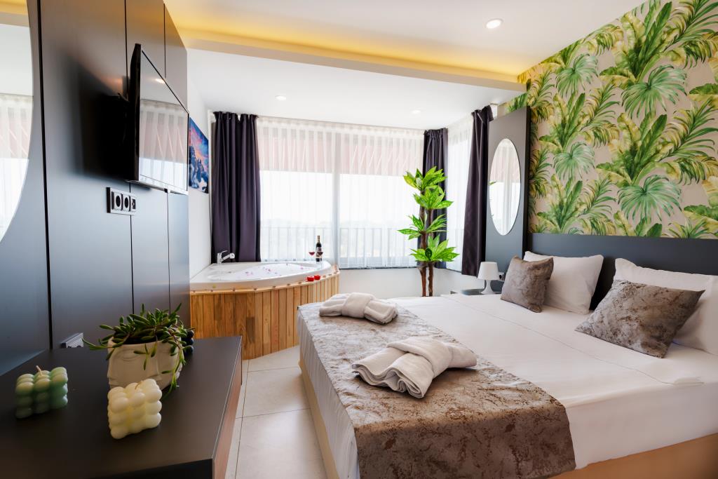 Mrt Suites Lara Hotel 0*